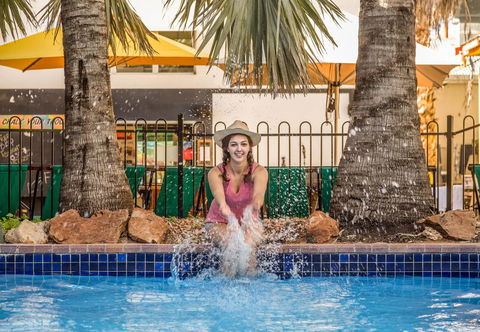 Alice Springs YHA - Schoolies Week Accommodation 1