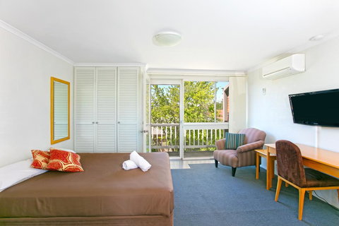 Alloggio Bathurst (previously Bathurst Apartments) - Schoolies Week Accommodation 1