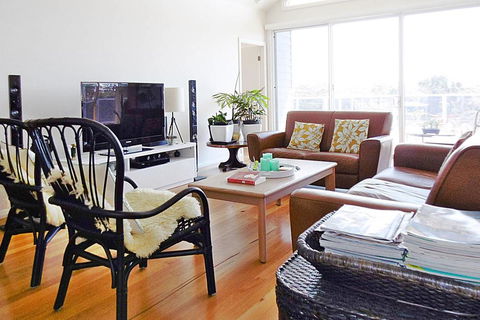 Allure - Schoolies Week Accommodation 1