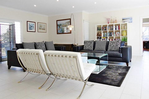 Allure - Schoolies Week Accommodation 3