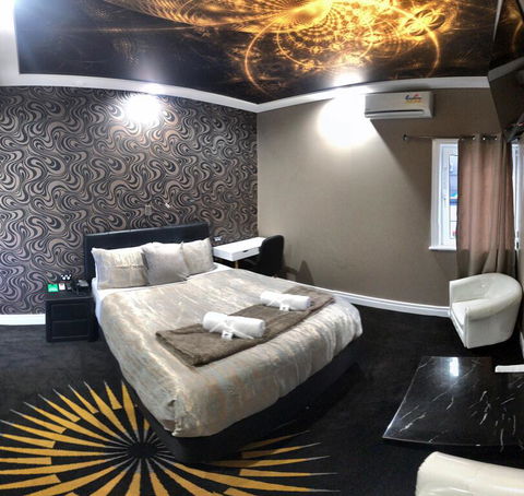 Amelia Boutique Hotel - Schoolies Week Accommodation 3