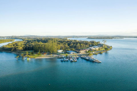 Ana Mandara Luxury Bed & Breakfast - Schoolies Week Accommodation 1
