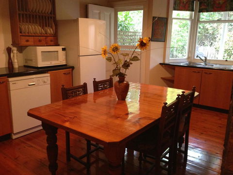 Annadale House - Schoolies Week Accommodation 3