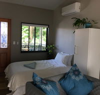 Annerley-granny flatprivate new convenience - Schoolies Week Accommodation