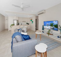 Apartment Close To The City Life on Lake 3 - Schoolies Week Accommodation