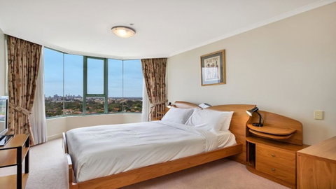 Apartment In The Heart Of Chatswood - Schoolies Week Accommodation 2