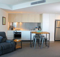 Apartment On King Street - Schoolies Week Accommodation