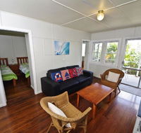 Apollo 2 9 Hodgson Street - Schoolies Week Accommodation