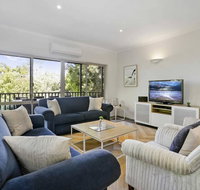 APOLLO BAY HOLIDAY HOUSE - walk to beach  wifi - Schoolies Week Accommodation