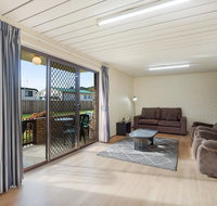 Apollo Unit 25 - Schoolies Week Accommodation