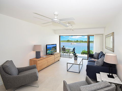 Aqua Linea - Schoolies Week Accommodation 3