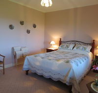 Arabella Country House - Schoolies Week Accommodation