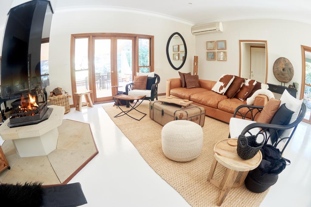 Laguna NSW Schoolies Week Accommodation