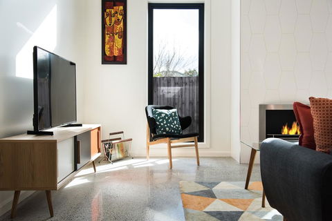 Arenas North - Schoolies Week Accommodation 1