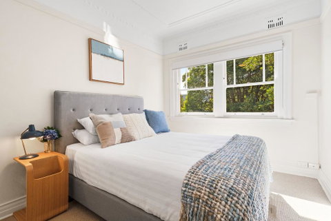 Art Deco Apartment Steps From Harbour And Beach - Schoolies Week Accommodation 1