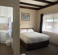 Ashton Motel - Schoolies Week Accommodation