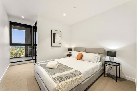 MA-a 1909 - Schoolies Week Accommodation 3