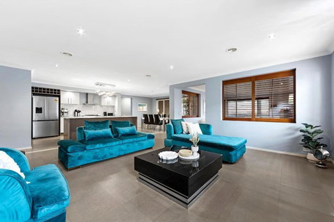 M-h 59PP - Schoolies Week Accommodation 0