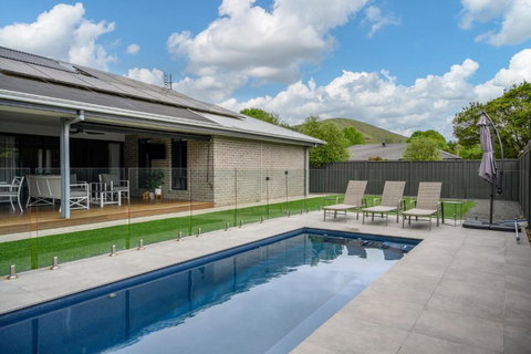 Magnolia On Monash - Schoolies Week Accommodation 0
