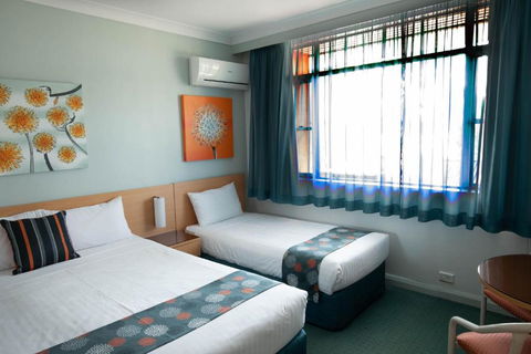 Markets Hotel - Schoolies Week Accommodation 1