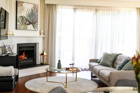 Mount Bold Estate - Luxurious Private Retreat - Schoolies Week Accommodation 1
