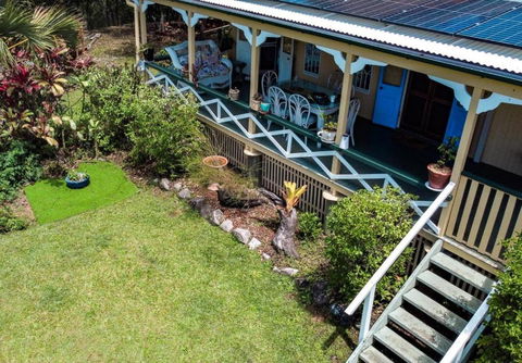 Noosa Hinterland Escape - Schoolies Week Accommodation 3