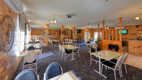 North Parkes Motel - Schoolies Week Accommodation 2