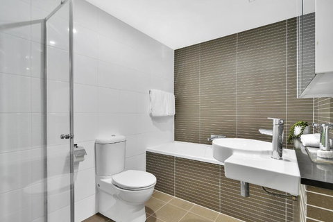 North Sydney Corporate Apartment MIL2251106 - Schoolies Week Accommodation 1