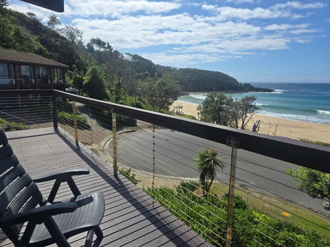 Ocean\'s Kiss - Schoolies Week Accommodation 1