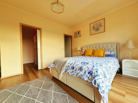 Oceanview 4B2B Two-story House With Big Balcony! - Schoolies Week Accommodation 2