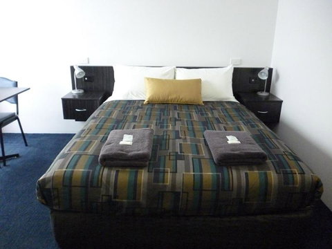 Otway Gate Motel - Schoolies Week Accommodation 0