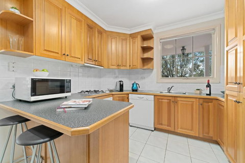 Park Avenue - IKON Glen Waverley - Schoolies Week Accommodation 2