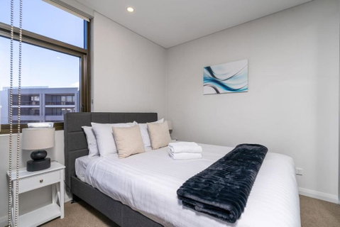 Parliamentary Triangle 1BR Apartment - Schoolies Week Accommodation 1