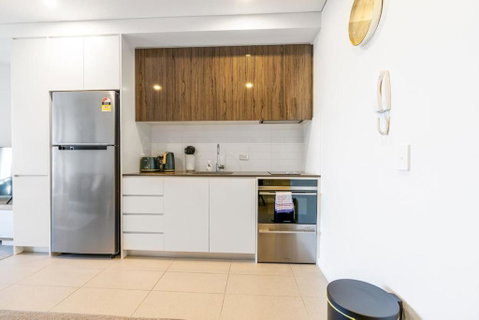 Parliamentary Triangle 1BR Apartment - Schoolies Week Accommodation 2