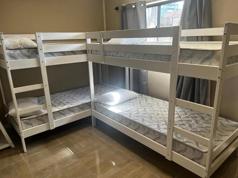 Palm Backpackers - Schoolies Week Accommodation 3