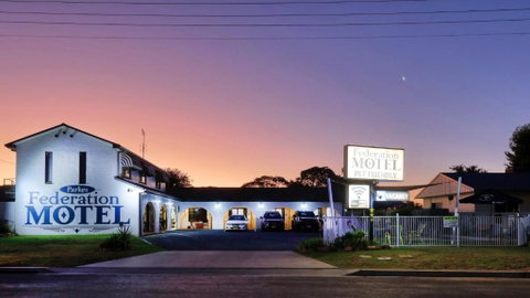 Parkes Federation Motel - Schoolies Week Accommodation 3