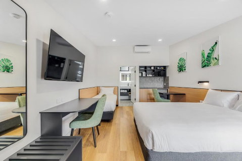 Parkview Motor Inn - Schoolies Week Accommodation 0