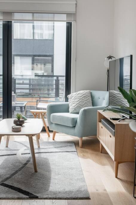 Perfect Port Melbourne Townhouse - Schoolies Week Accommodation 2