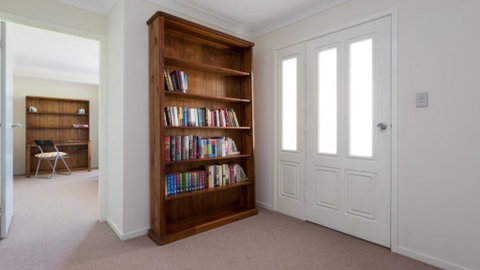 Quiet And Private Duplex - Schoolies Week Accommodation 2