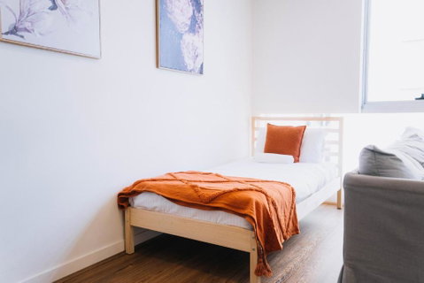 QV Urban SkyPool Residence - Schoolies Week Accommodation 1