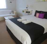 Aspley Pioneer Motel - Schoolies Week Accommodation