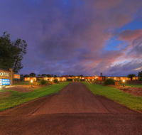 Atherton Motel - Schoolies Week Accommodation