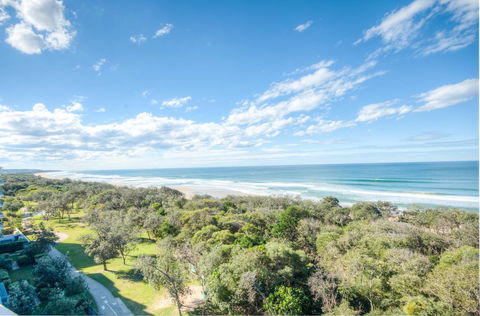 Atlantis Marcoola - Schoolies Week Accommodation 1