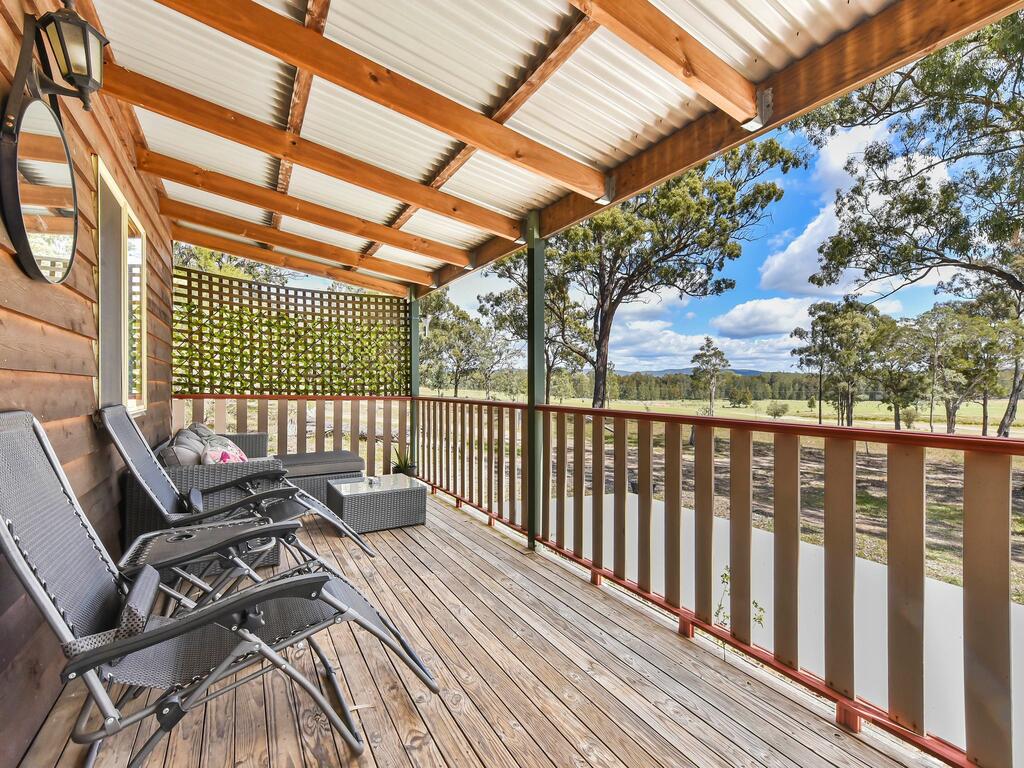Ellalong NSW Schoolies Week Accommodation