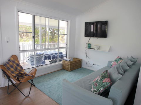 Azure - Schoolies Week Accommodation 3