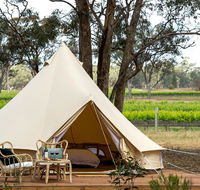 Balgownie Estate Winery Retreat  Restaurant - Schoolies Week Accommodation