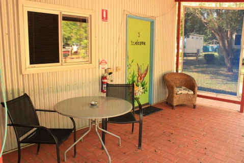 Banyan Tree - Schoolies Week Accommodation 2