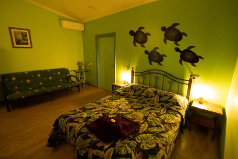 Banyan Tree - Schoolies Week Accommodation 3