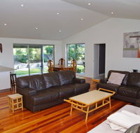 Banyula 103 Neville Morton Drive - Schoolies Week Accommodation