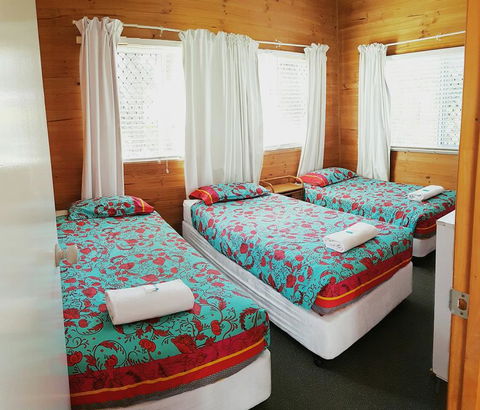 Bargara Gardens Boutique Villas - Schoolies Week Accommodation 3
